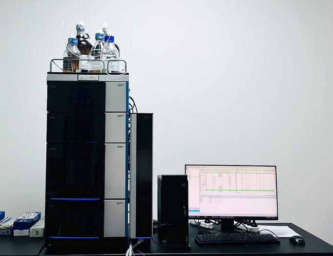 Thermo Vaquish高效液相色谱仪配VWD检测器和RID检测器